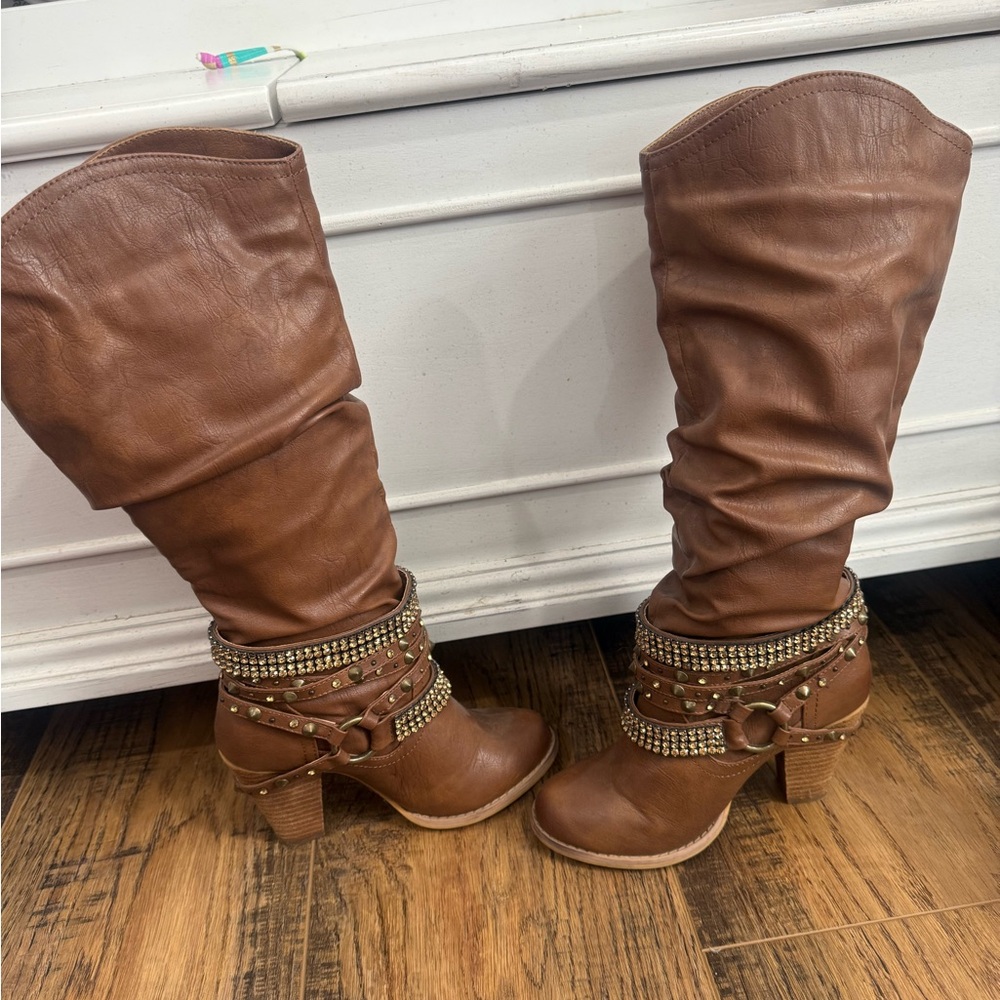 Not Rated Brown Slouchy Heeled Boots